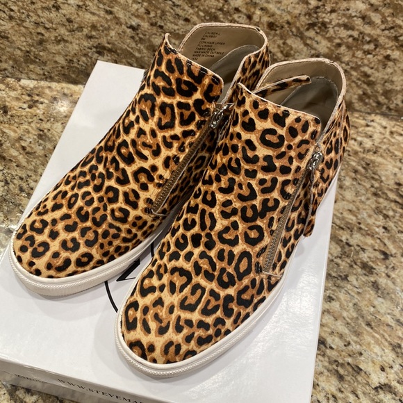 Steve Madden Caliber Leopard Wedge Sneaker Size 8 - Picture 2 of 5